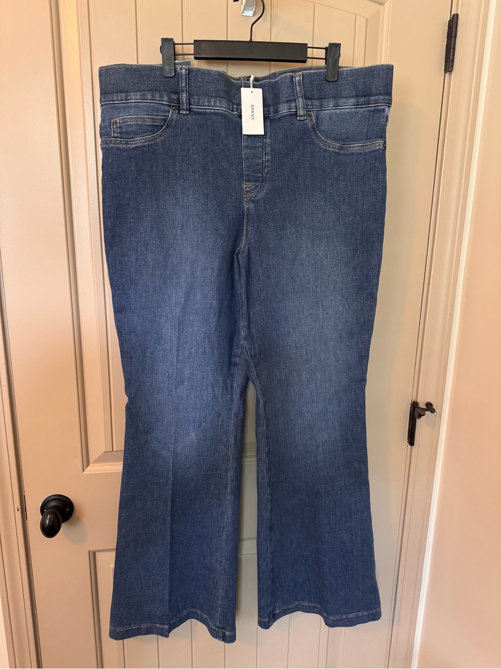 NWT Spanx Flare Jeans High Rise Shaping Denim Jeans